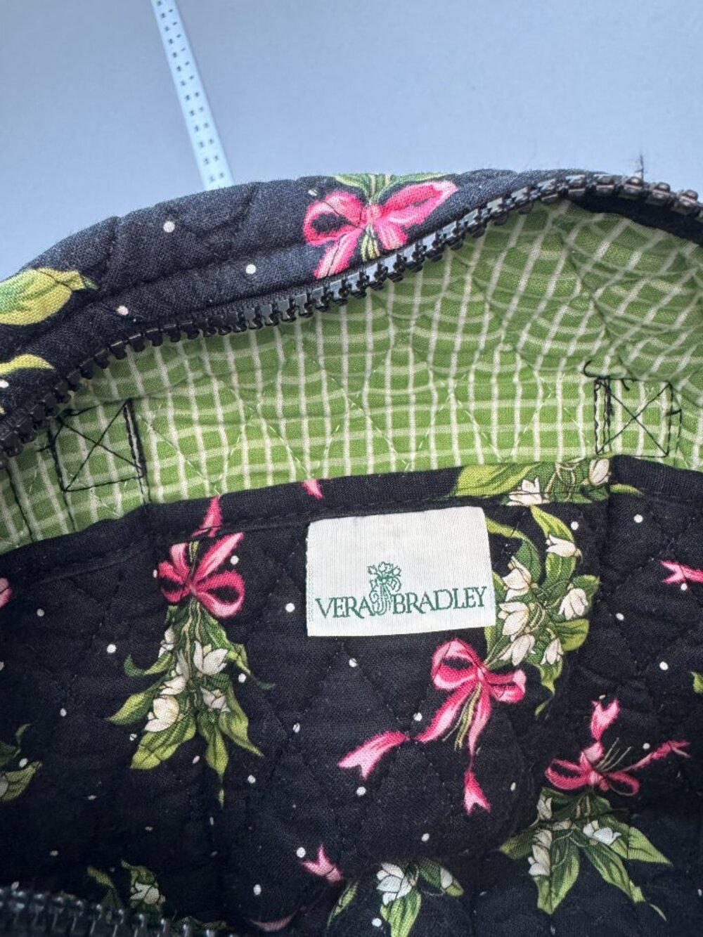 Vintage Vera Bradley New Hope Barrel Bag & Sunglasses Case Set - Picture 5 of 9